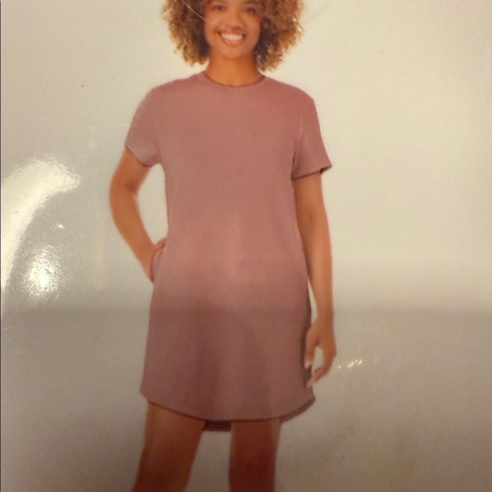 Elegant Mauve Midi Dress